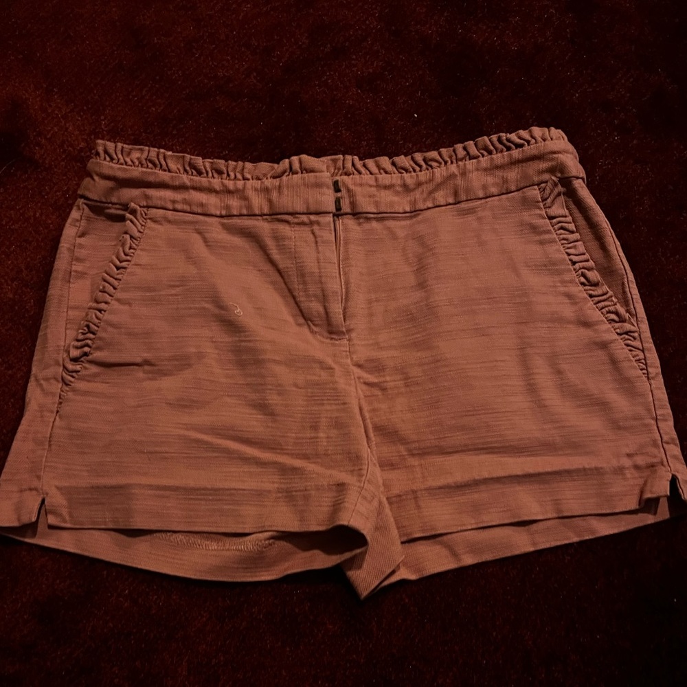 Loft - khaki 4 inch shorts with fringe